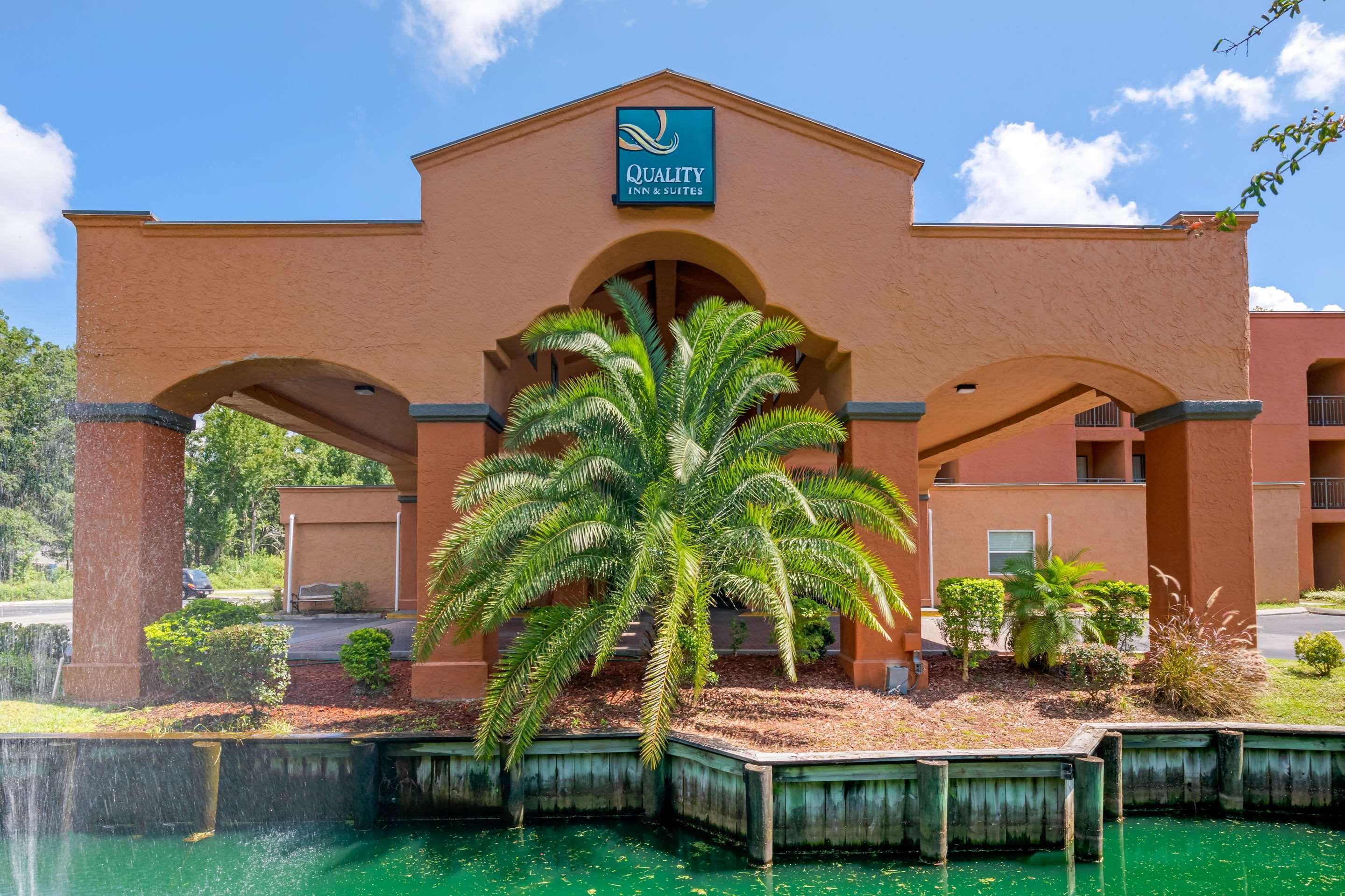 Quality Inn & Suites Jacksonville-Baymeadows Exterior photo